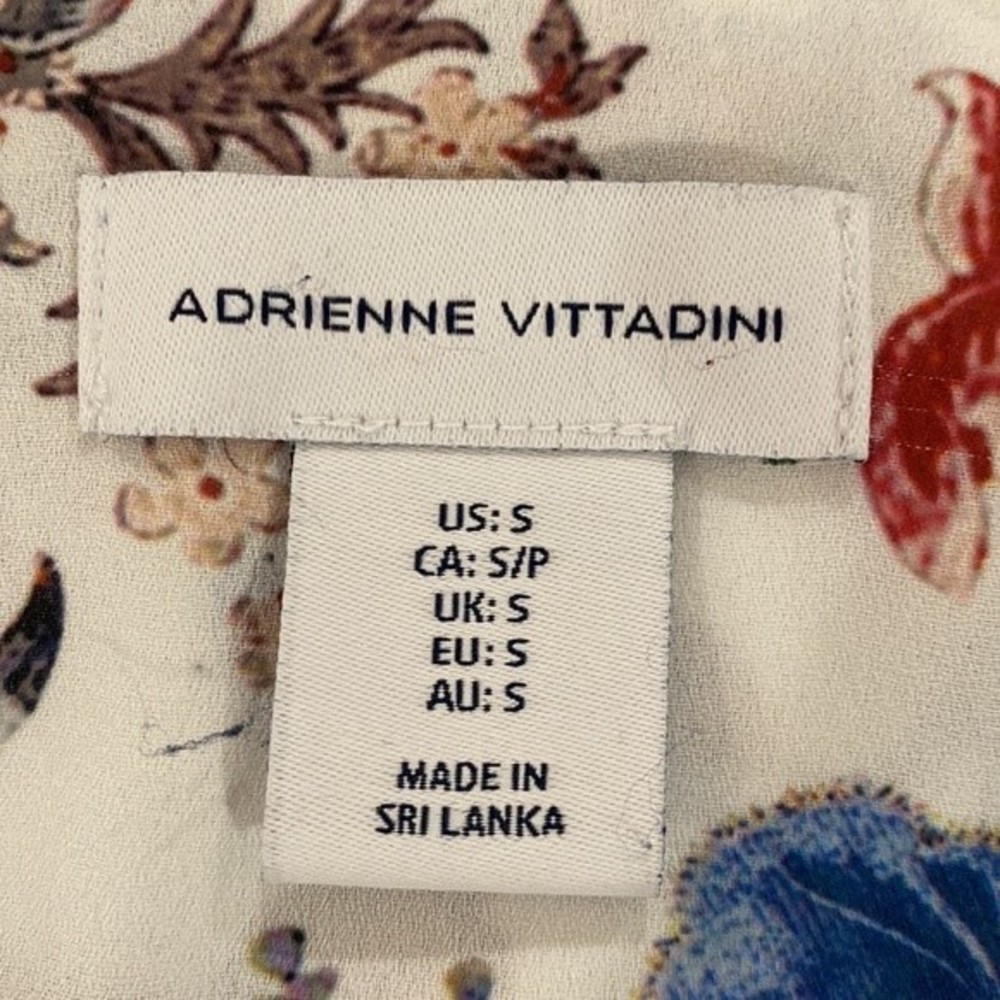 Adrienne Vittadini - sleeveless floral blouse | Size Small - Picture 3 of 4